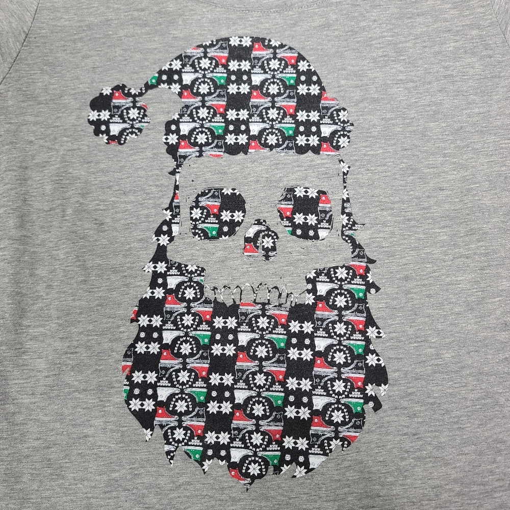 Converse Santa Skull Tshirt